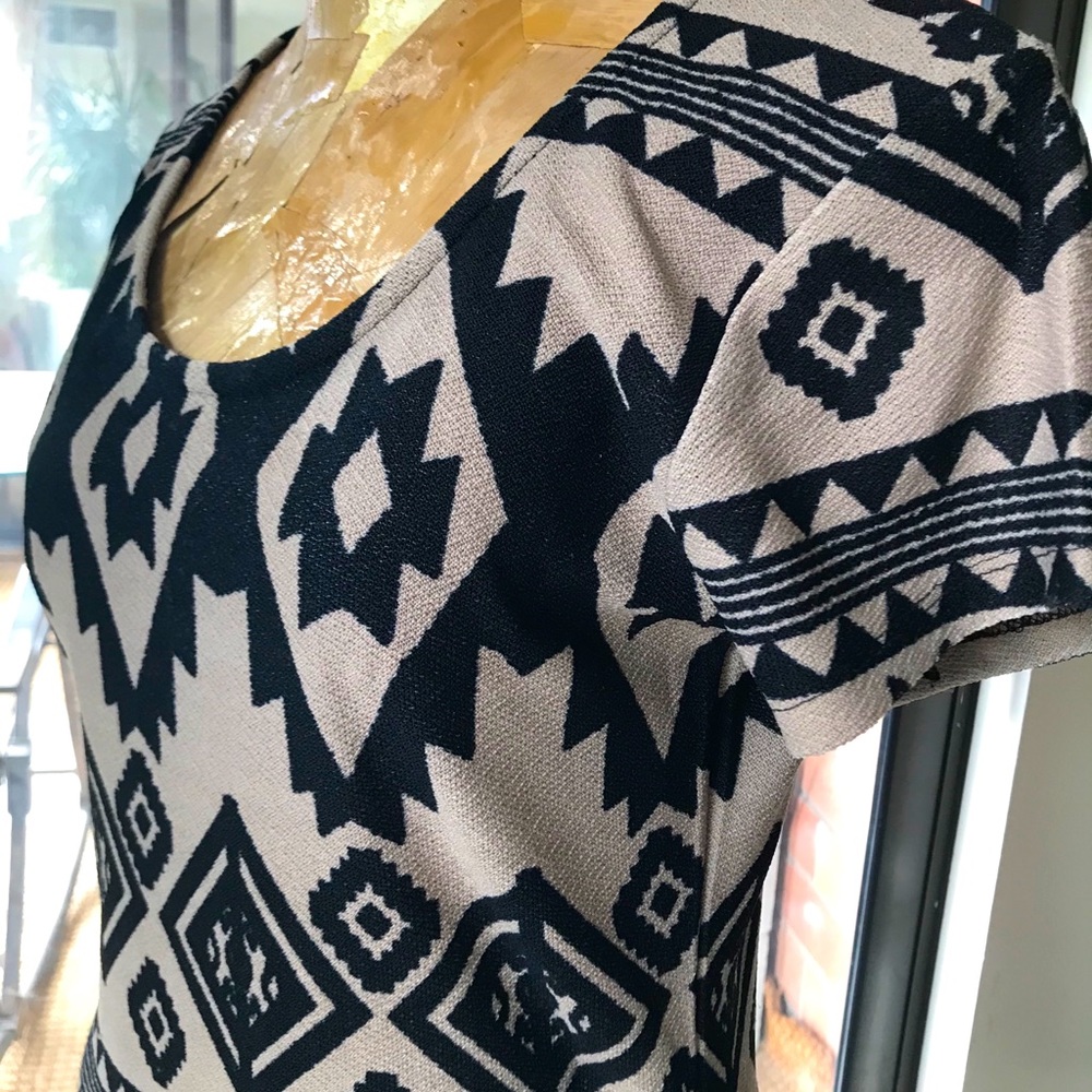 Almost Famous Aztec print dress !